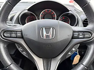 Used 2015 Honda Jazz Exl White - Interior and Exterior details 14