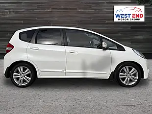 Used 2015 Honda Jazz Exl White - Interior and Exterior details 3