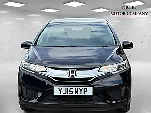 Used 2015 Honda Jazz Se Black - Interior and Exterior details 2