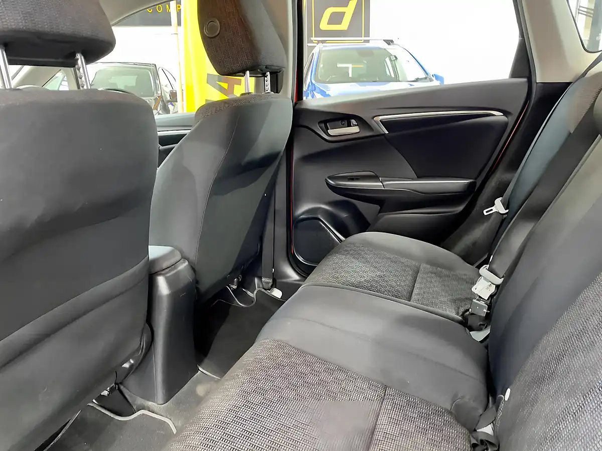 Used 2015 Honda Jazz Se Orange - Interior and Exterior details 15