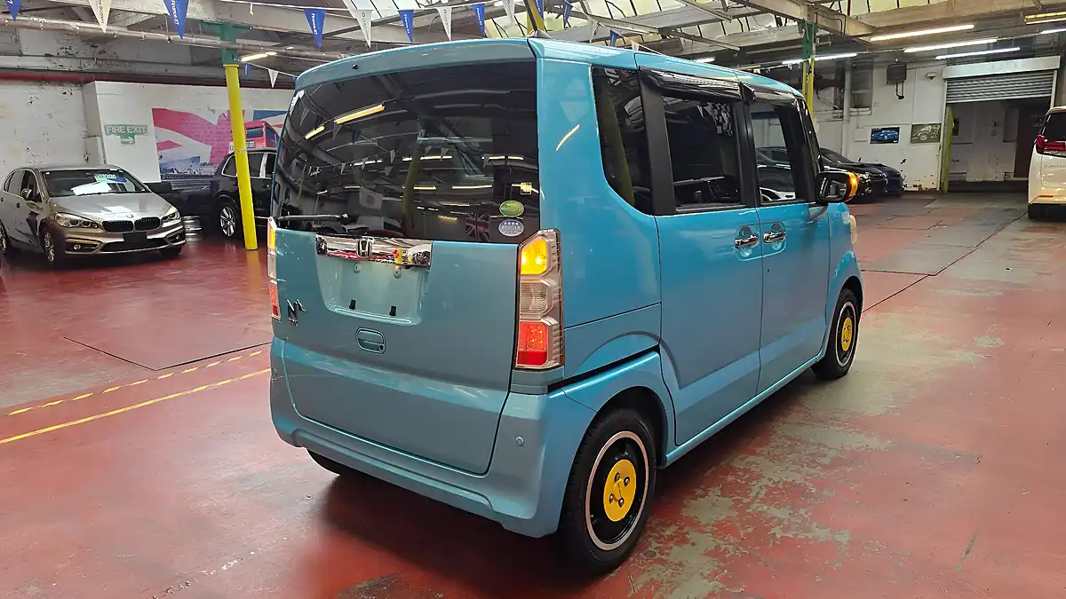 Used 2015 Honda N-Box Custom G L Blue - Interior and Exterior details 17