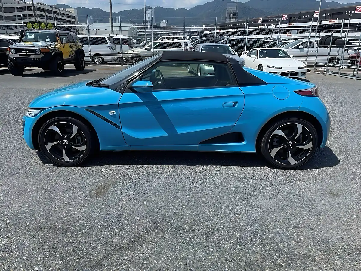 Used 2015 Honda S660 Alpha Blue - Interior and Exterior details 5