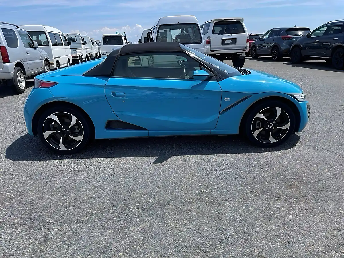 Used 2015 Honda S660 Alpha Blue - Interior and Exterior details 6