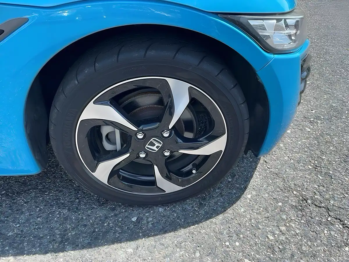 Used 2015 Honda S660 Alpha Blue - Interior and Exterior details 9