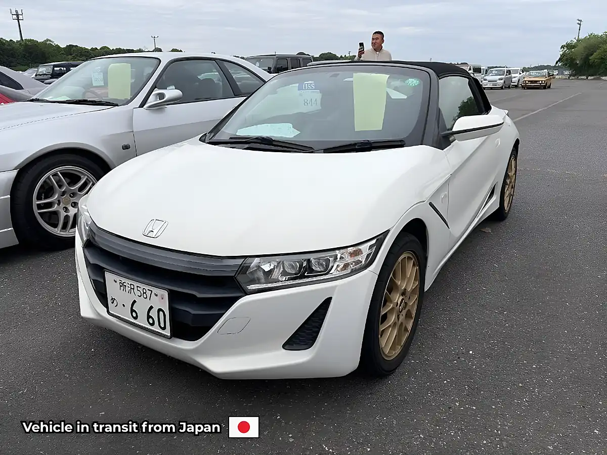 Used 2015 Honda S660 Alpha White - Front View