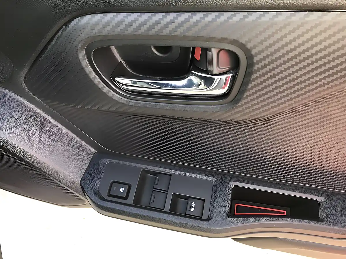 Used 2015 Honda S660 Alpha White - Interior and Exterior details 13