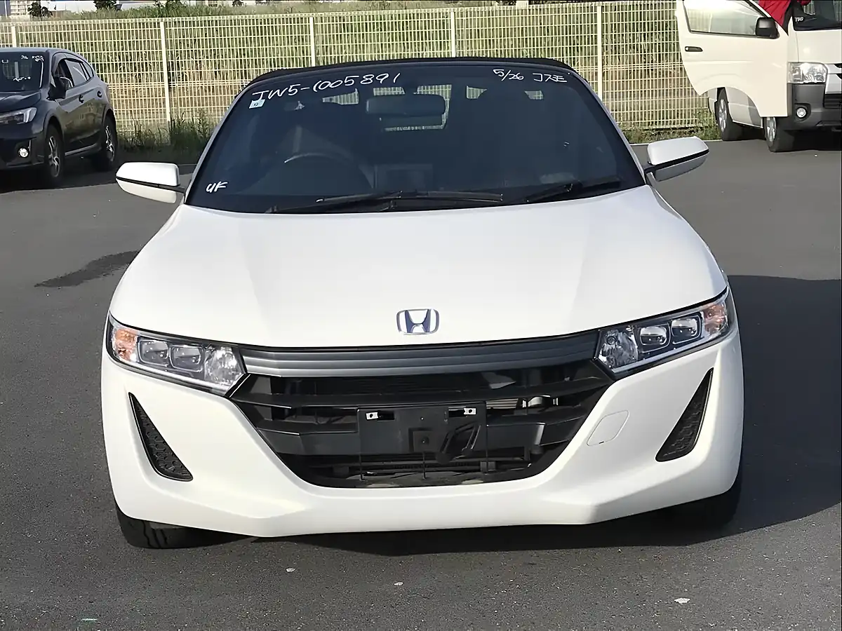Used 2015 Honda S660 Alpha White - Interior and Exterior details 4
