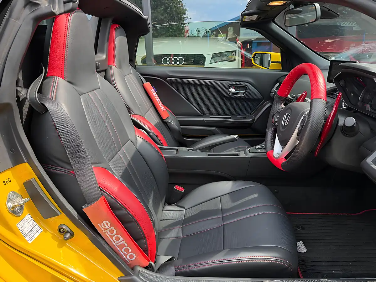 Used 2015 Honda S660 Alpha Yellow - Interior and Exterior details 12