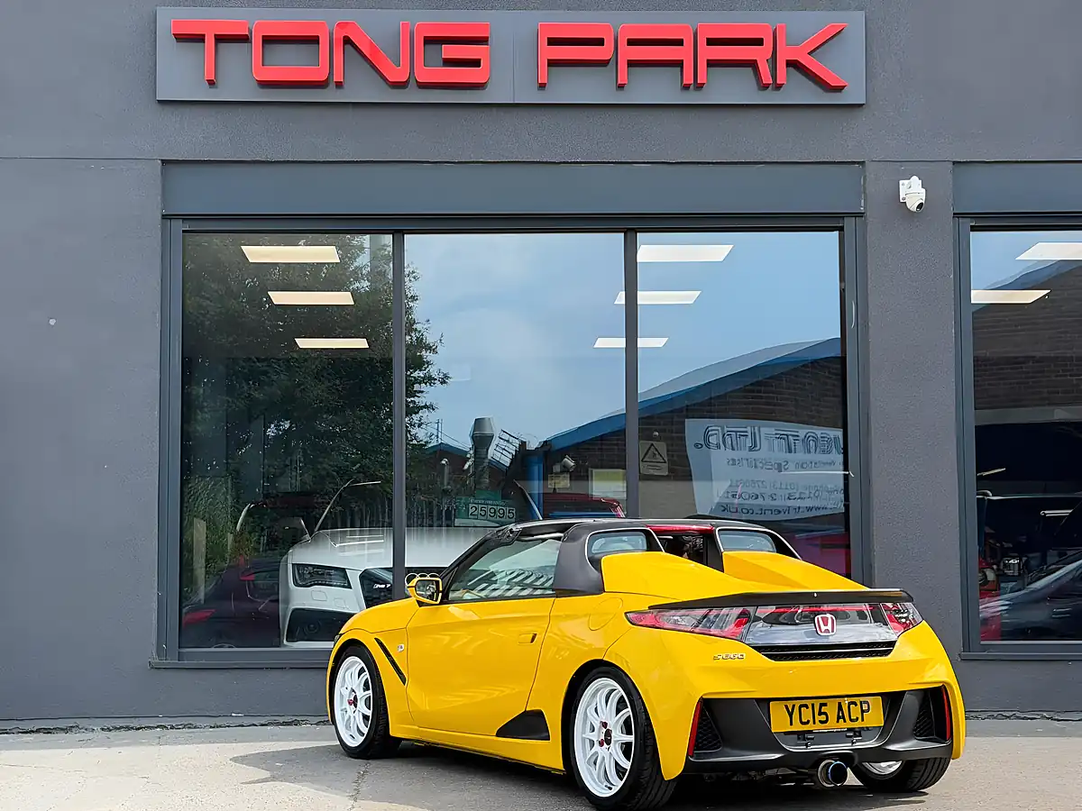 Used 2015 Honda S660 Alpha Yellow - Interior and Exterior details 9