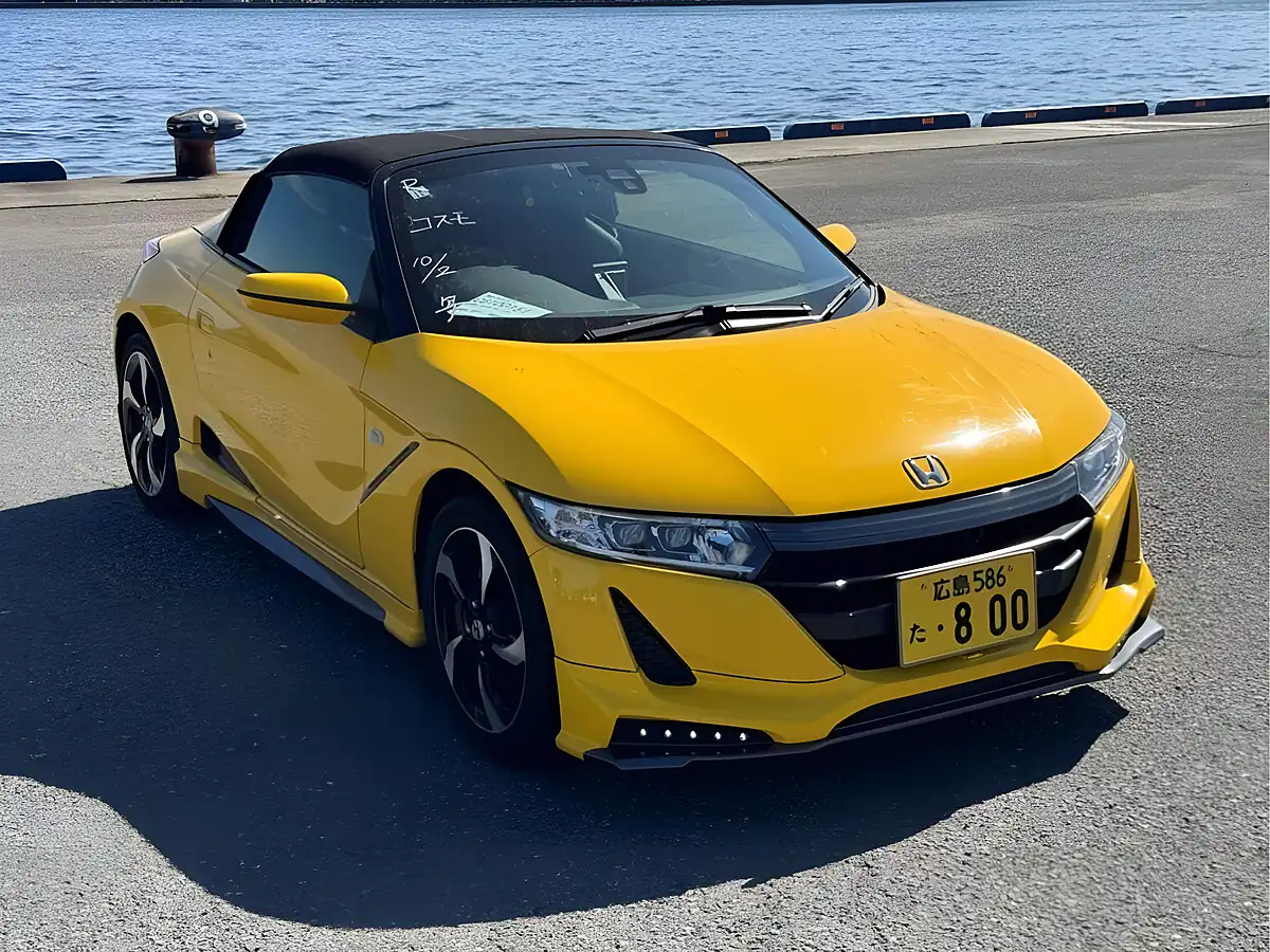 Used 2015 Honda S660 Alpha Yellow - Interior and Exterior details 7