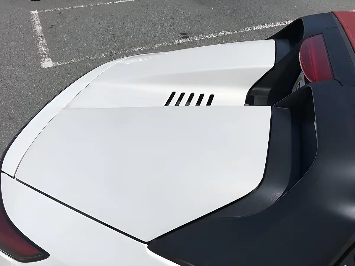 Used 2015 Honda S660 Concept Edition White - Interior and Exterior details 9