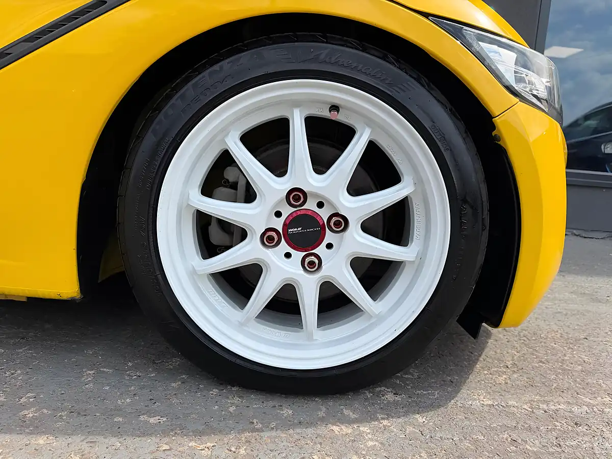 Used 2015 Honda S660 Soft Top Yellow - Interior and Exterior details 8
