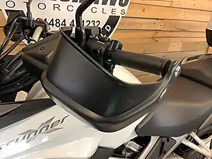Used 2015 Honda Vfr Cross Runner White - Interior and Exterior details 13