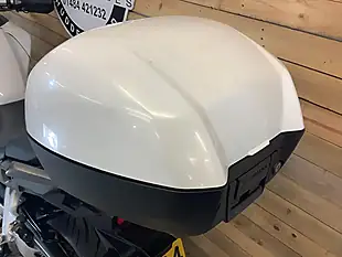 Used 2015 Honda Vfr Cross Runner White - Interior and Exterior details 15