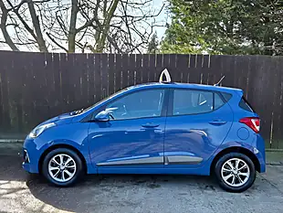 Used 2015 Hyundai i10 Premium Blue - Interior and Exterior details 5