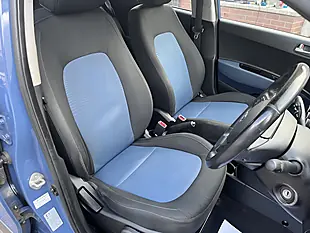 Used 2015 Hyundai i10 Premium Blue - Interior and Exterior details 10