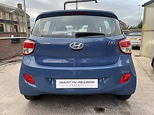 Used 2015 Hyundai i10 Premium Blue - Interior and Exterior details 7