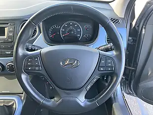 Used 2015 Hyundai i10 Premium Grey - Interior and Exterior details 17