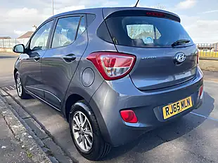 Used 2015 Hyundai i10 Premium Grey - Interior and Exterior details 5