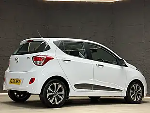 Used 2015 Hyundai I10 Premium Se White - Interior and Exterior details 11