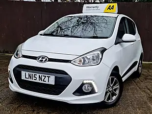 Used 2015 Hyundai i10 Premium White - Interior and Exterior details 3
