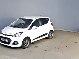 Used 2015 Hyundai i10 Premium White - Interior and Exterior details 3