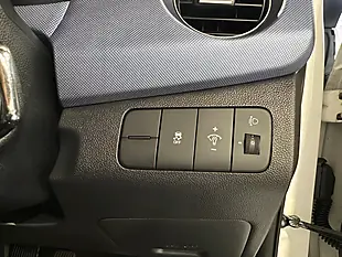 Used 2015 Hyundai i10 Premium White - Interior and Exterior details 13