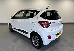 Used 2015 Hyundai i10 Premium White - Interior and Exterior details 5
