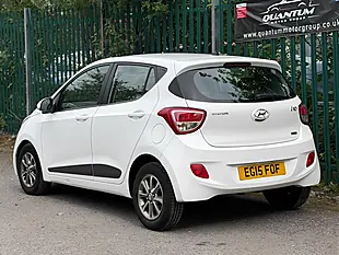 Used 2015 Hyundai i10 Premium White - Interior and Exterior details 10