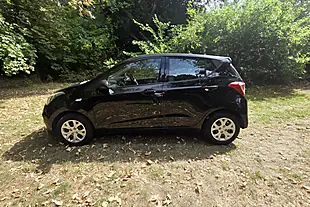 Used 2015 Hyundai i10 S Black - Interior and Exterior details 4