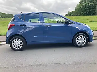 Used 2015 Hyundai I10 S Blue - Interior and Exterior details 2