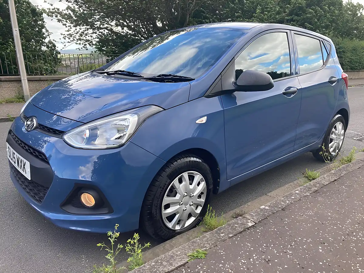 Used 2015 Hyundai I10 S Blue - Interior and Exterior details 6