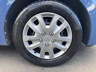 Used 2015 Hyundai I10 S Blue - Interior and Exterior details 8