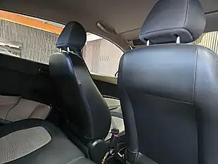 Used 2015 Hyundai I10 S Grey - Interior and Exterior details 13