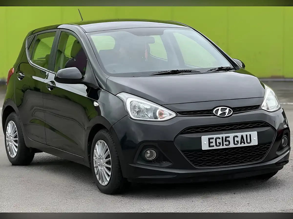 Used 2015 Hyundai i10 Se Black - Front View
