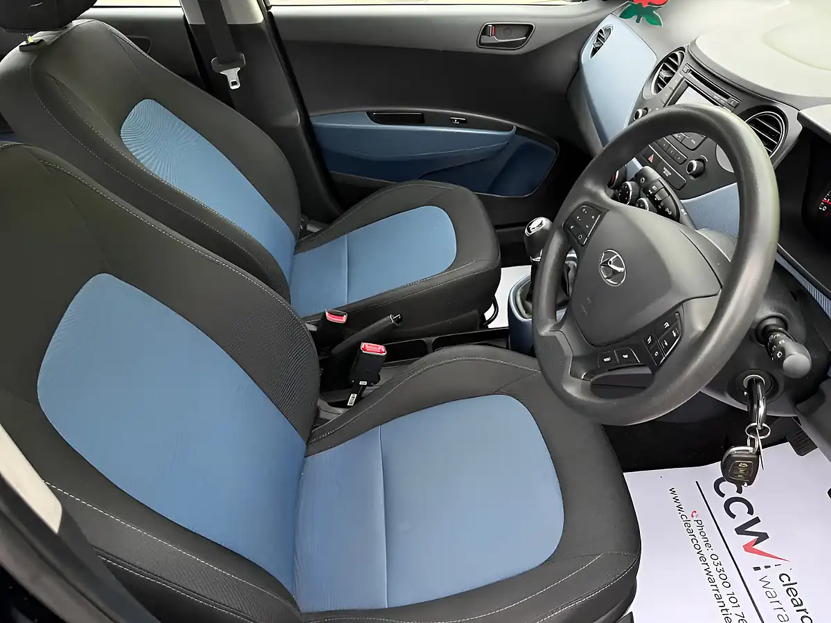 Used 2015 Hyundai i10 Se Black - Interior and Exterior details 14