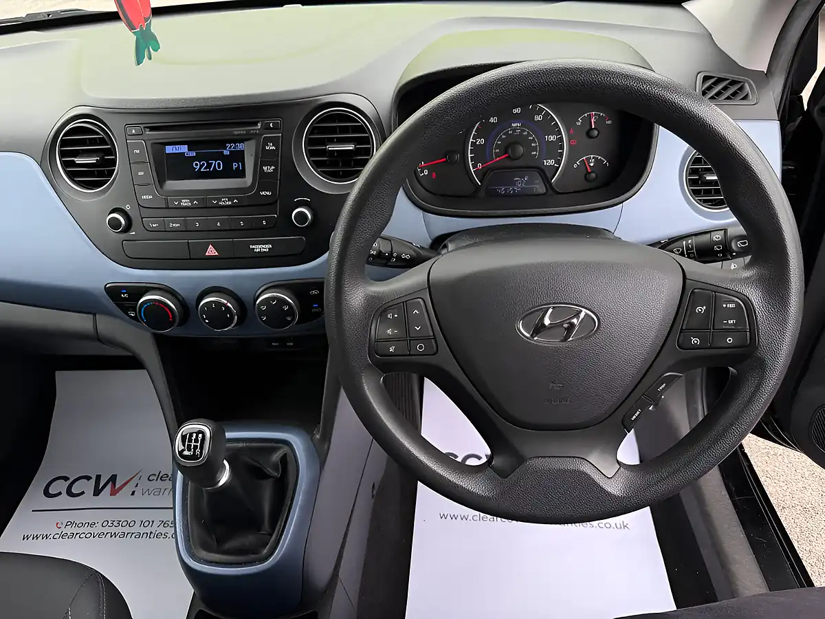 Used 2015 Hyundai i10 Se Black - Interior and Exterior details 15