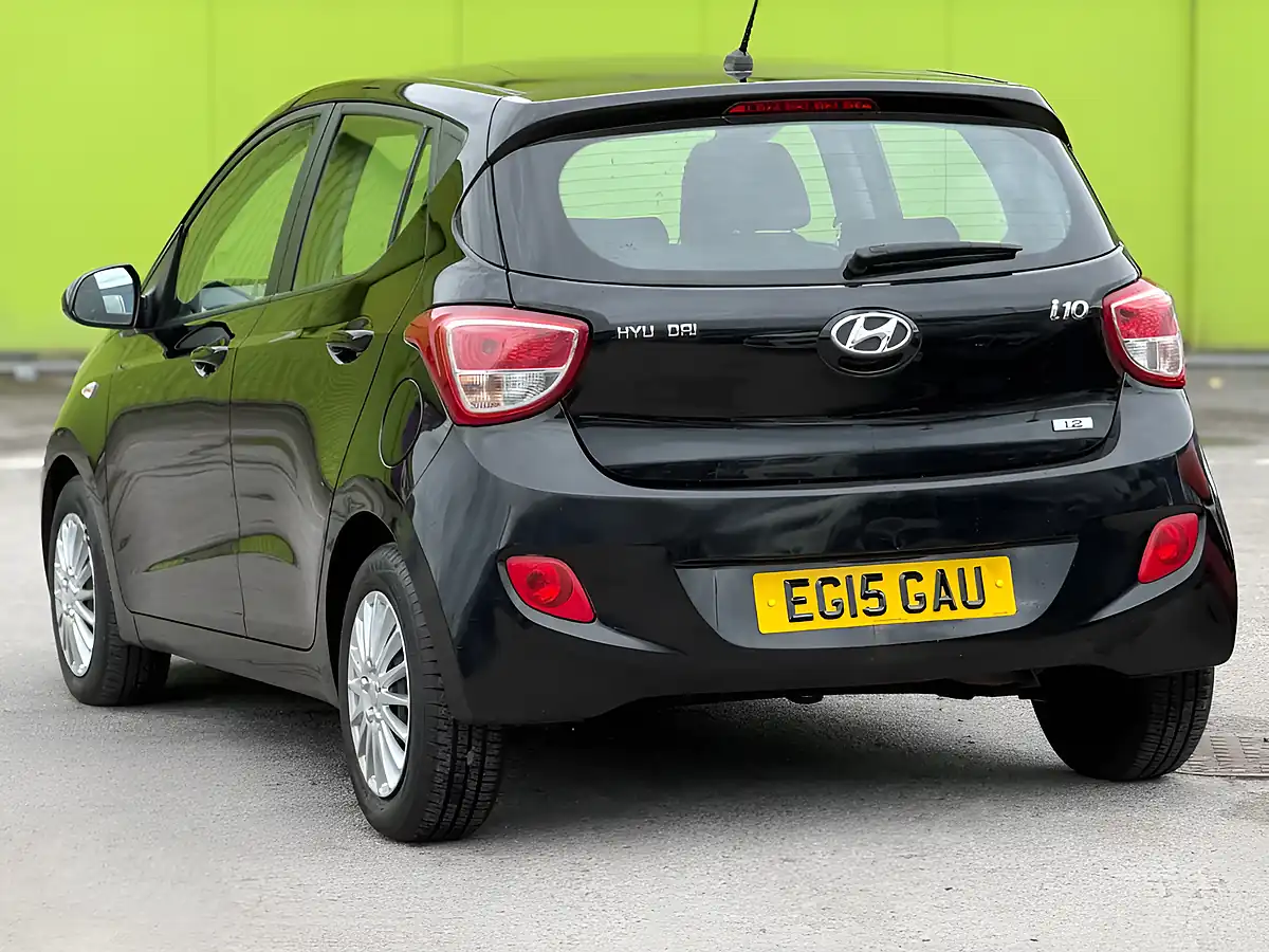 Used 2015 Hyundai i10 Se Black - Interior and Exterior details 7