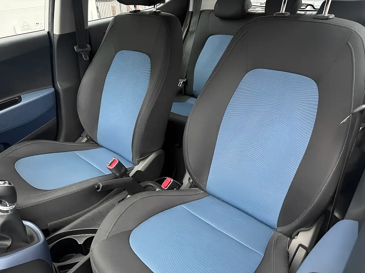 Used 2015 Hyundai I10 Se Polar White - Interior and Exterior details 10