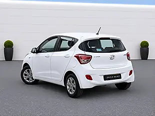 Used 2015 Hyundai I10 Se Polar White - Interior and Exterior details 6