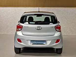 Used 2015 Hyundai I10 Se Sleek Silver Metallic - Interior and Exterior details 14