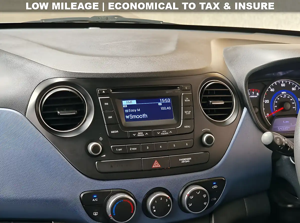 Used 2015 Hyundai I10 Se Sleek Silver Metallic - Interior and Exterior details 2