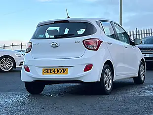 Used 2015 Hyundai I10 Se White - Interior and Exterior details 10