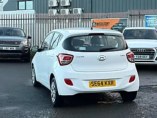 Used 2015 Hyundai I10 Se White - Interior and Exterior details 5