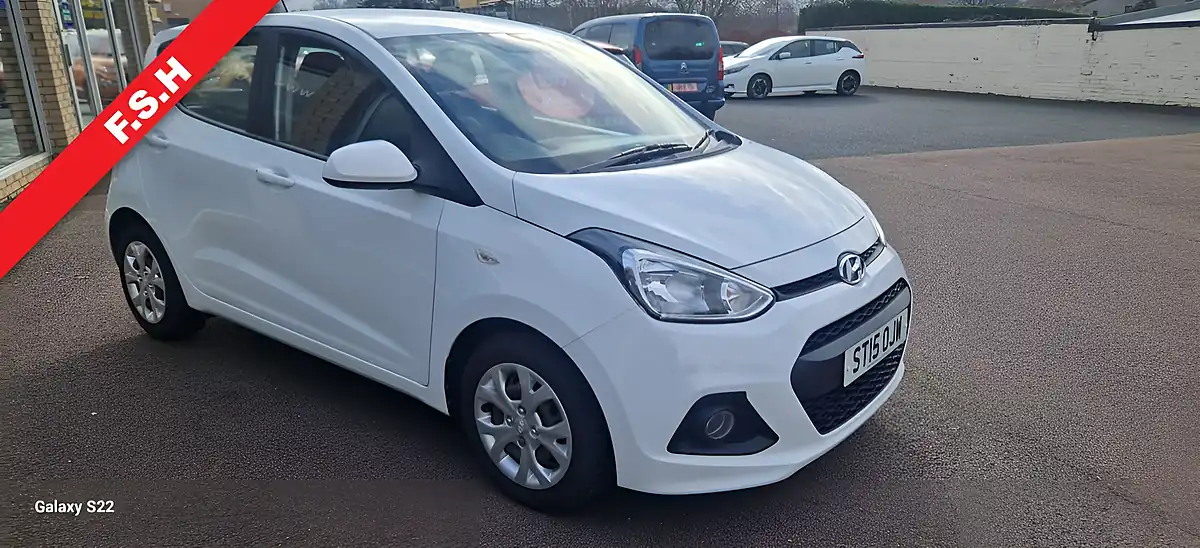 Used 2015 Hyundai i10 Se White - Interior and Exterior details 2