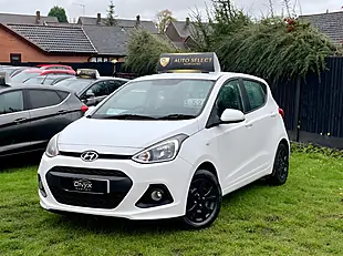 Used 2015 Hyundai i10 Se White - Interior and Exterior details 4