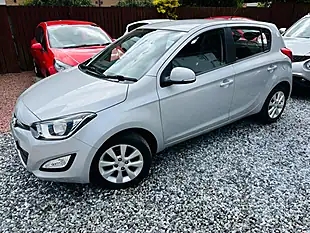 Used 2015 Hyundai i20 Active Silver - Interior and Exterior details 2