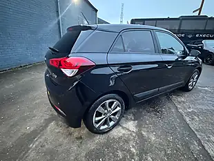 Used 2015 Hyundai i20 Premium Black - Interior and Exterior details 10