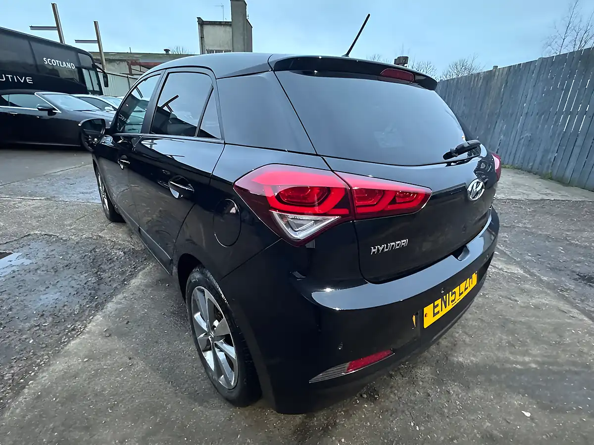 Used 2015 Hyundai i20 Premium Black - Interior and Exterior details 18
