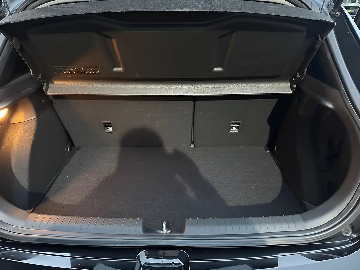 Used 2015 Hyundai i20 Premium Black - Interior and Exterior details 2